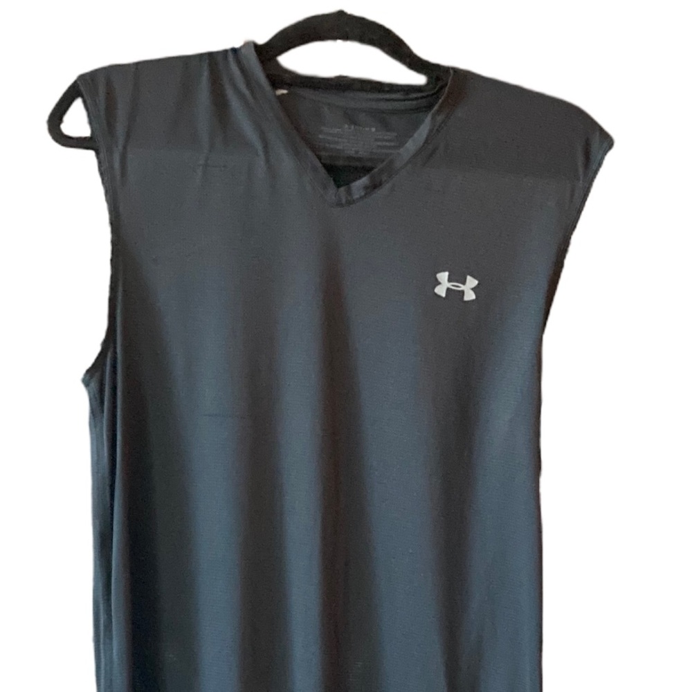 Under Armour Sleeveless Workout T-shirt